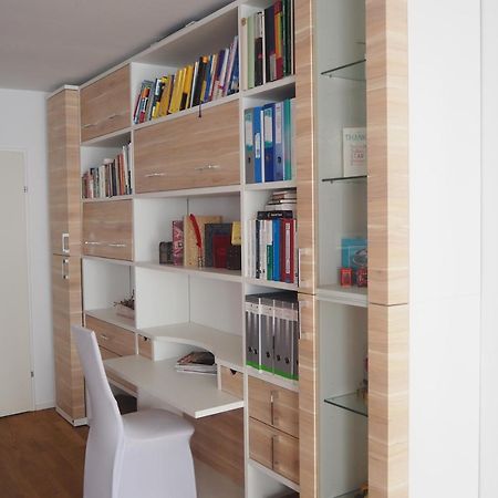 Modernes Studio-Apartment Nahe Zentrum Mit Garagenplatz เวียนนา ภายนอก รูปภาพ