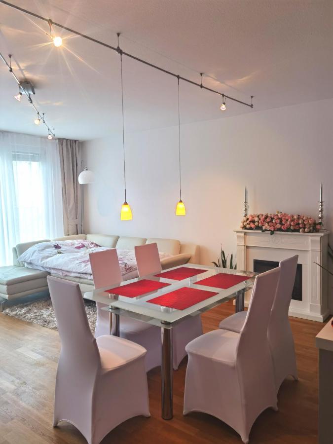 Modernes Studio-Apartment Nahe Zentrum Mit Garagenplatz เวียนนา ภายนอก รูปภาพ
