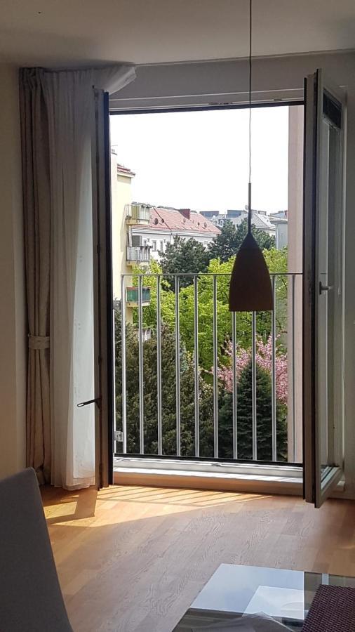Modernes Studio-Apartment Nahe Zentrum Mit Garagenplatz เวียนนา ภายนอก รูปภาพ